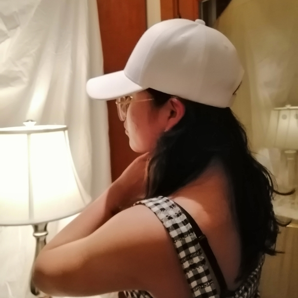 White Hat - Picture 6 of 7